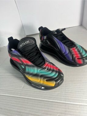 Nike Airmax size  5 youth, great condition